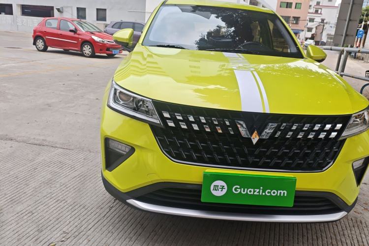 Used Wuling Alvez 2022 1.5L Manual Free-Style Model Right Front Headlight