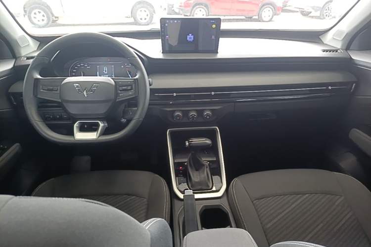 Used Wuling Alvez 2023 1.5L CVT Comfort Edition Center Console