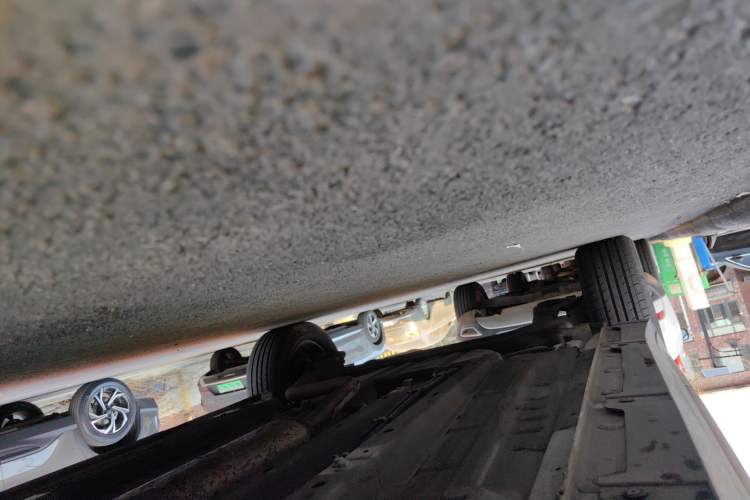 Used Wuling Alvez 2023 1.5L CVT Comfort Edition Chassis Front Right