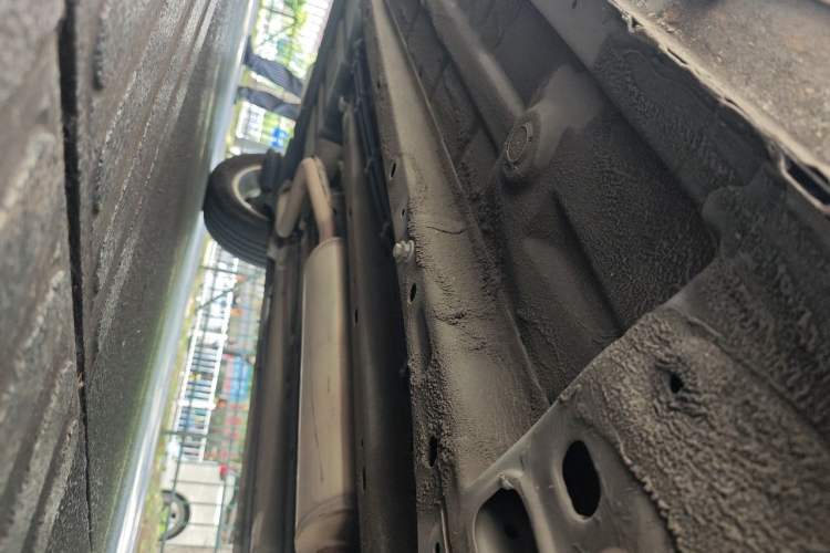 Used Wuling Alvez 2023 1.5L CVT Comfort Edition Chassis Front Right