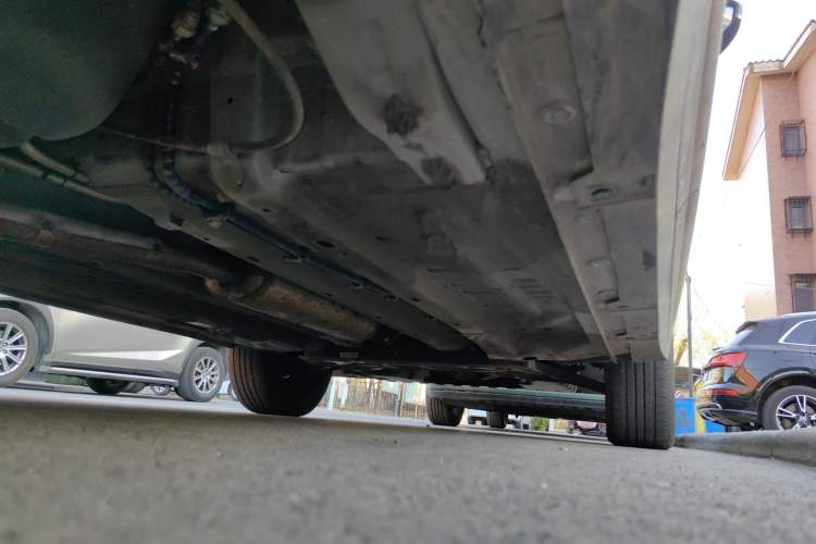 Used Wuling Alvez 2023 1.5L CVT Comfort Edition Chassis Rear Right
