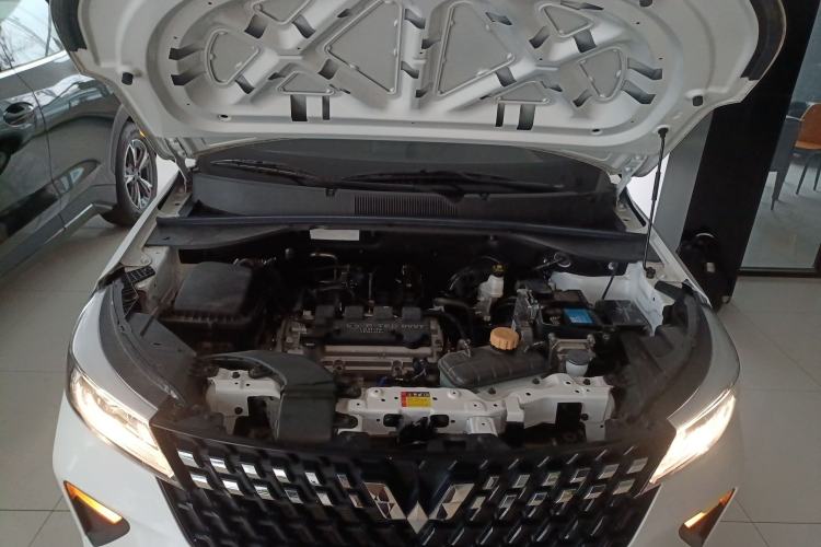 Used Wuling Alvez 2023 1.5L CVT Comfort Edition Engine Bay