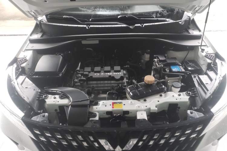 Used Wuling Alvez 2023 1.5L CVT Comfort Edition Engine Bay
