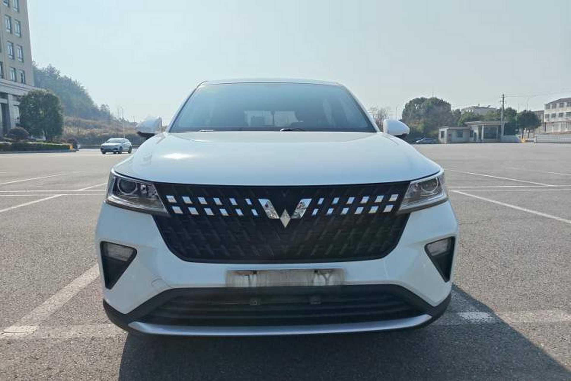 Used Wuling Alvez 2023 1.5L CVT Comfort Edition Exterior 1