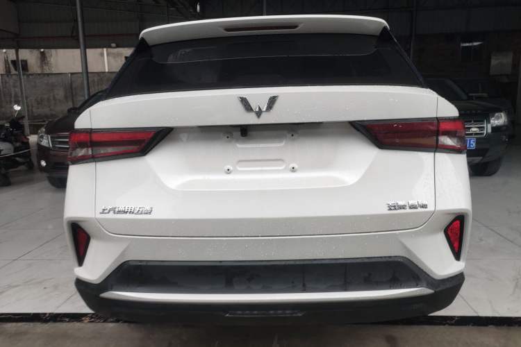 Used Wuling Alvez 2023 1.5L CVT Comfort Edition Exterior 4