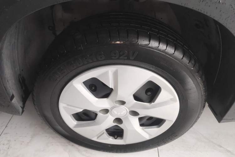 Used Wuling Alvez 2023 1.5L CVT Comfort Edition Exterior 7