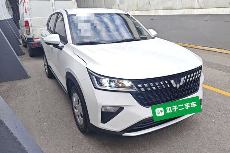 Used Wuling Alvez 2023 1.5L CVT Comfort Edition Front Right 45 Deg