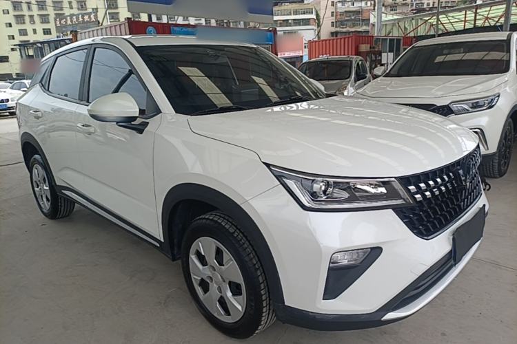 Used Wuling Alvez 2023 1.5L CVT Comfort Edition Front Right 45 Deg