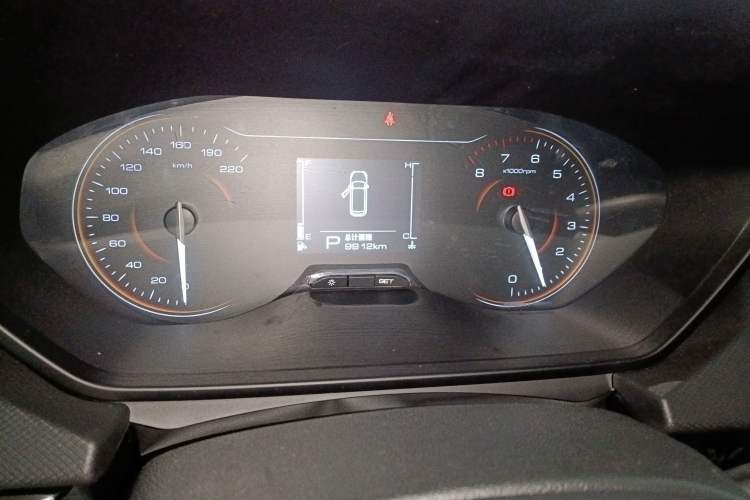 Used Wuling Alvez 2023 1.5L CVT Comfort Edition Instrument Cluster