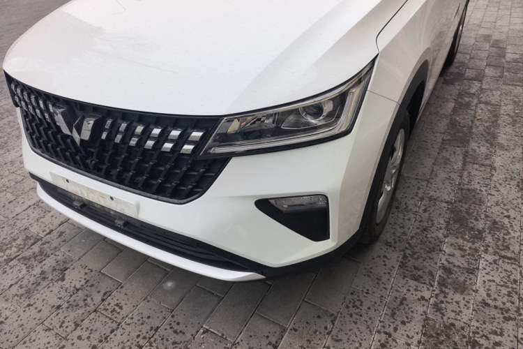Used Wuling Alvez 2023 1.5L CVT Comfort Edition Left Front Headlight