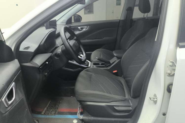 Used Wuling Alvez 2023 1.5L CVT Comfort Edition Left Front Seat