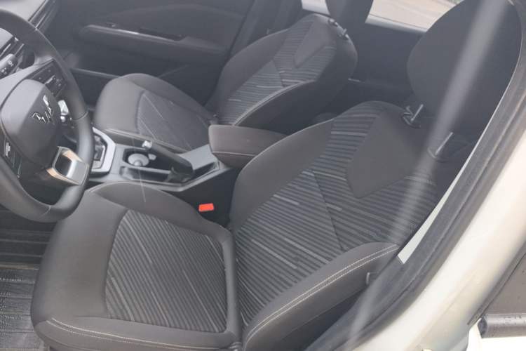Used Wuling Alvez 2023 1.5L CVT Comfort Edition Left Front Seat