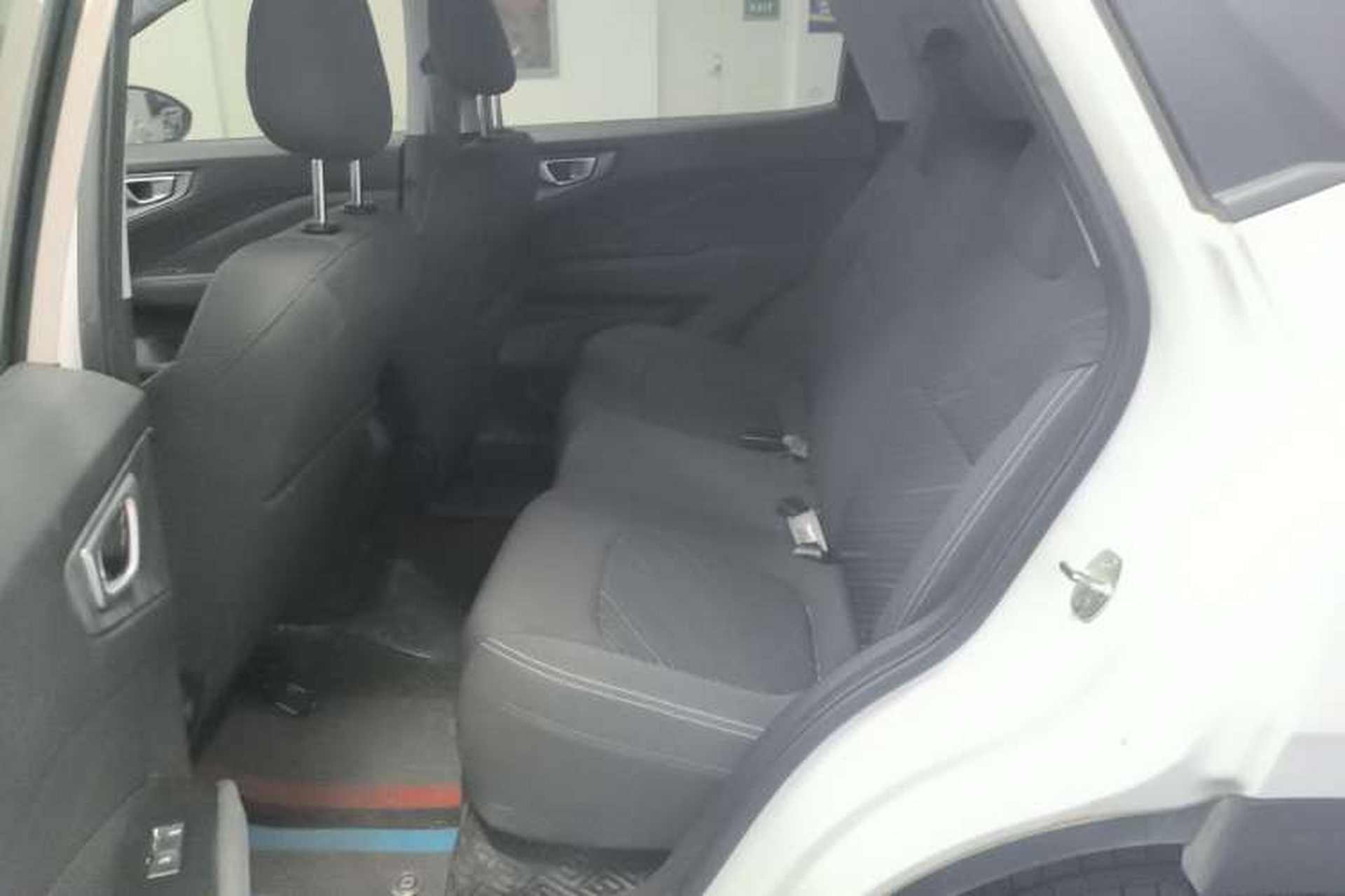 Used Wuling Alvez 2023 1.5L CVT Comfort Edition Left Rear Seat