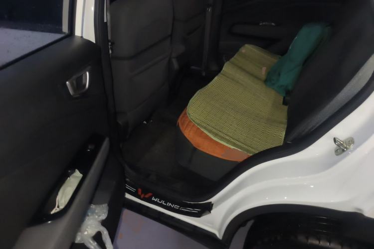 Used Wuling Alvez 2023 1.5L CVT Comfort Edition Left Rear Seat