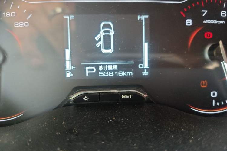Used Wuling Alvez 2023 1.5L CVT Comfort Edition Odometer Close Up