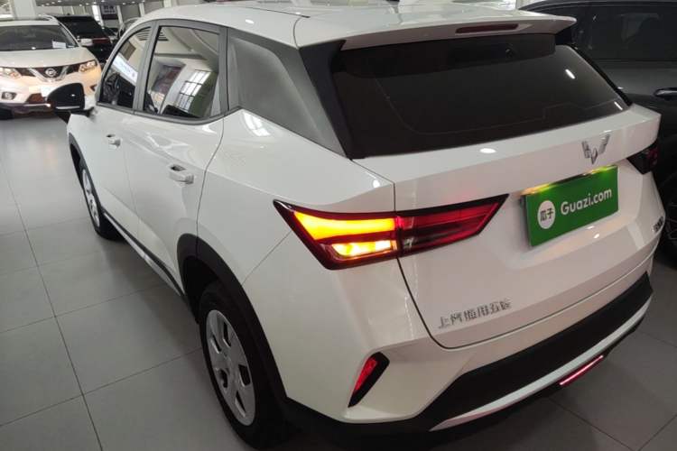 Used Wuling Alvez 2023 1.5L CVT Comfort Edition Rear Left 45 Deg