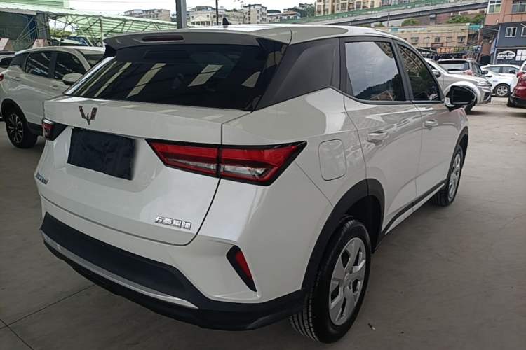 Used Wuling Alvez 2023 1.5L CVT Comfort Edition Rear Right 45 Deg