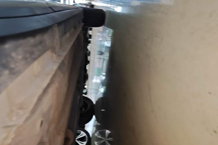Used Wuling Alvez 2023 1.5L CVT Comfort Edition Right Side Sill