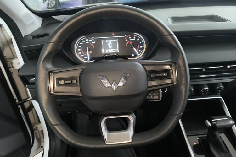 Used Wuling Alvez 2023 1.5L CVT Comfort Edition Steering Wheel