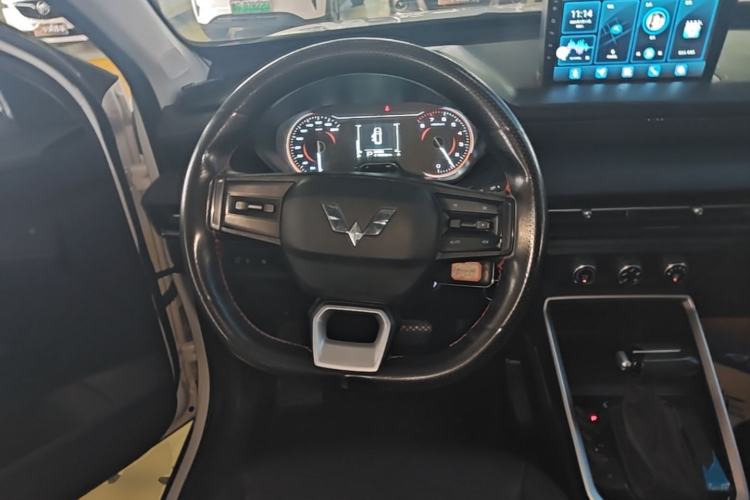 Used Wuling Alvez 2023 1.5L CVT Comfort Edition Steering Wheel