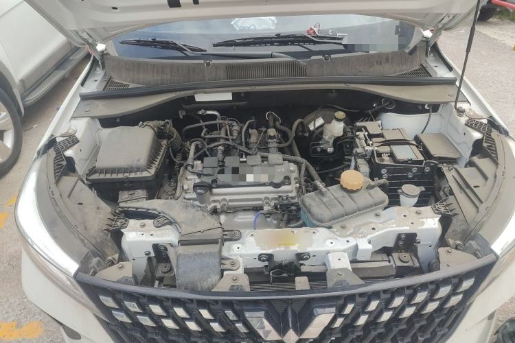 Used Wuling Alvez 2026 1.5L Manual Freedom Model Engine Bay