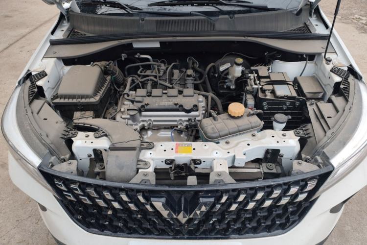 Used Wuling Alvez 2026 1.5L Manual Freedom Model Engine Bay