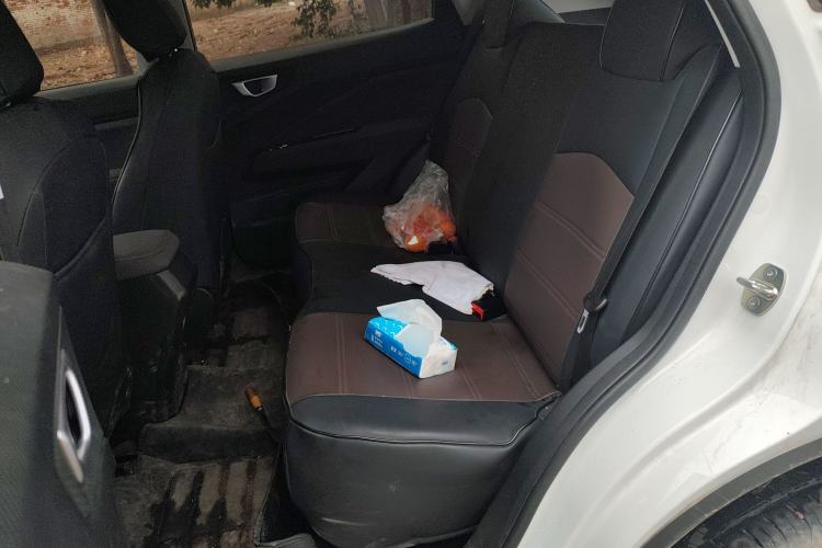 Used Wuling Alvez 2026 1.5L Manual Freedom Model Left Rear Seat