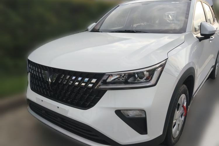 Wuling Alvez 2026 1.5L Manual Freedom Model