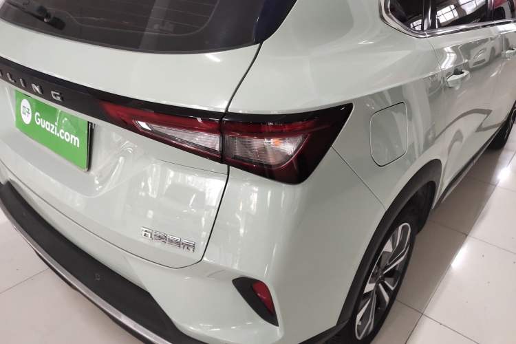 Used Wuling Asta 2021 1.5T CVT Star曜 Edition Right Rear Taillight