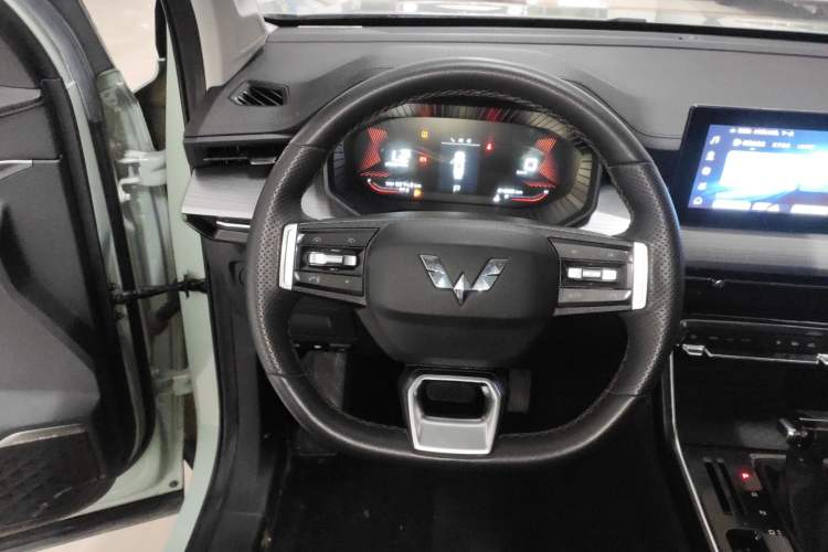 Used Wuling Asta 2021 1.5T CVT Star曜 Edition Steering Wheel