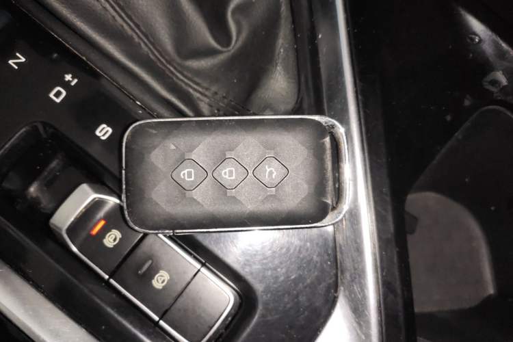 Used Wuling Asta 2021 1.5T CVT Star曜 Edition Vehicle Key