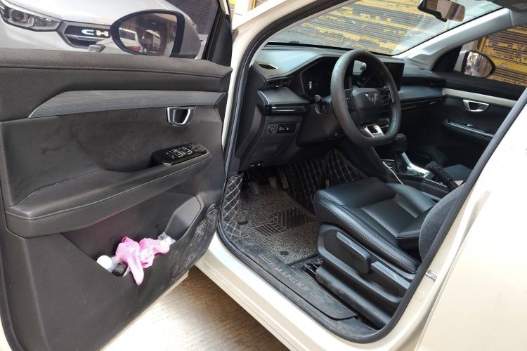 Used Wuling Asta 2021 1.5T Manual Starlight Edition Driver Seat