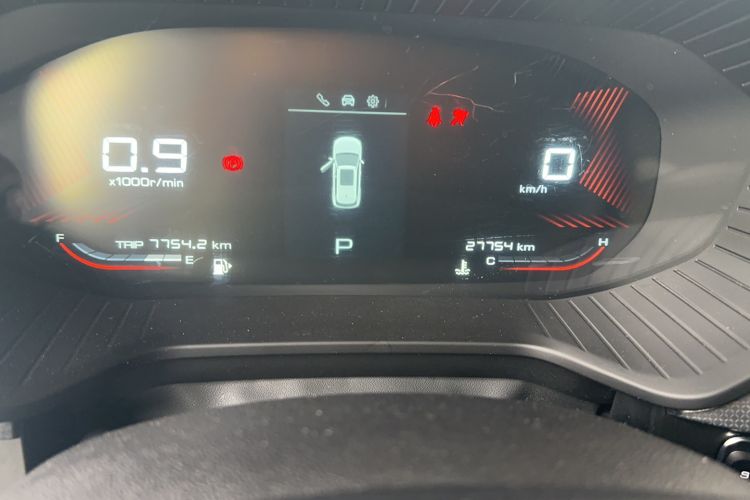 Used Wuling Asta 2021 1.5T CVT Star曜 Edition Odometer Close Up
