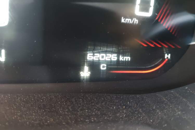 Used Wuling Asta 2021 1.5T Manual Starlight Edition Odometer Close Up
