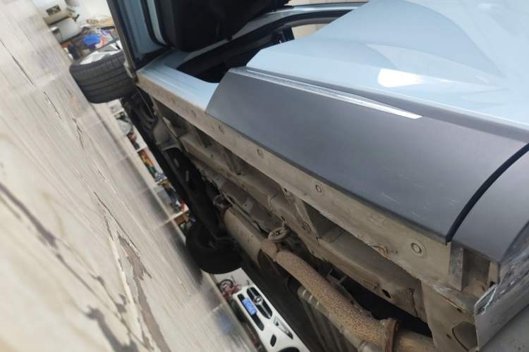 Used Wuling Asta 2021 1.5T CVT Starlight Edition Left Side Sill
