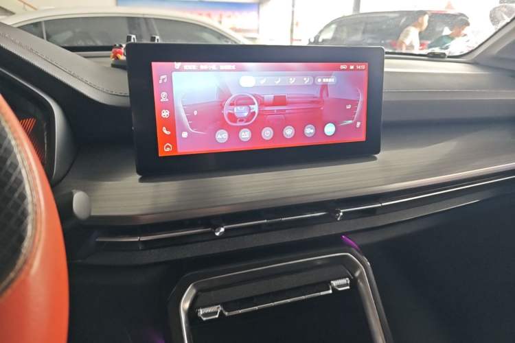 Used Wuling Asta 2021 1.5T CVT Starlight Edition Audio And AC Panel