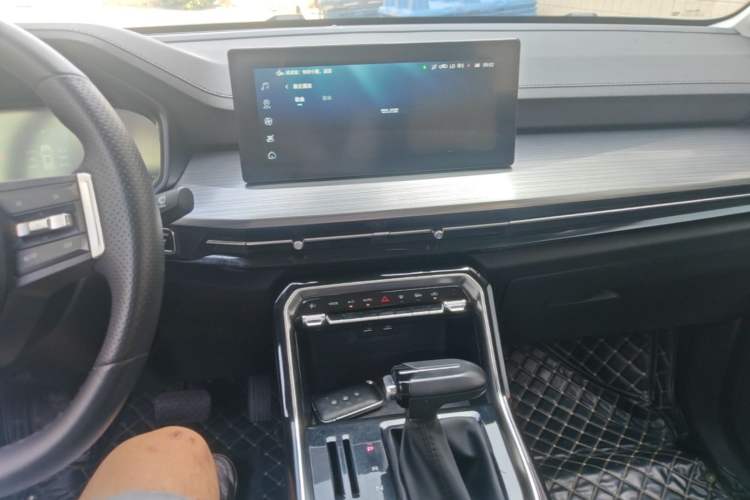 Used Wuling Asta 2021 1.5T CVT Star-Yao Edition Audio And AC Panel