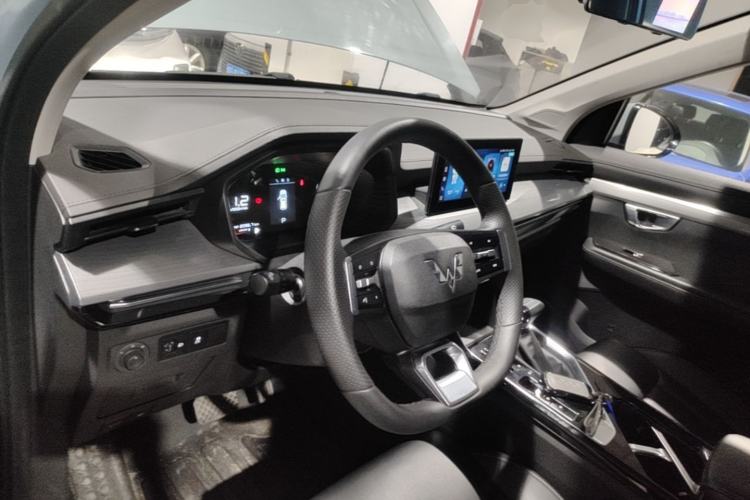 Used Wuling Asta 2021 1.5T CVT Starlight Edition Center Console