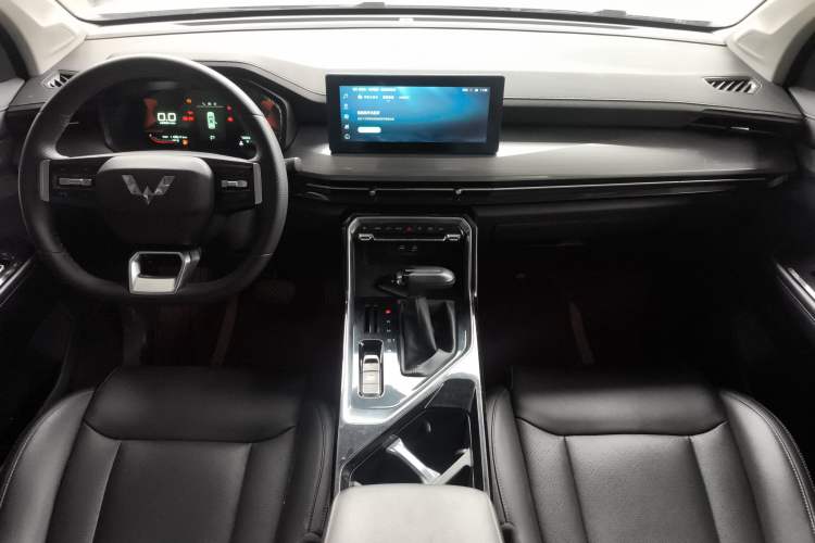 Used Wuling Asta 2021 1.5T CVT Star曜 Edition Center Console
