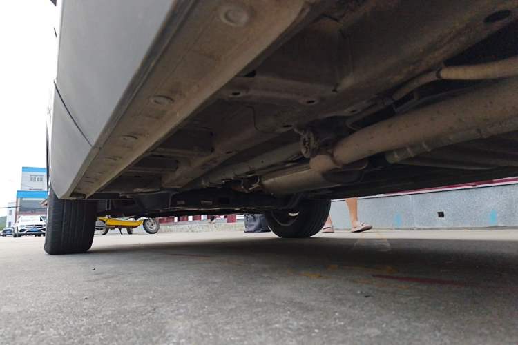 Used Wuling Asta 2021 1.5T Manual Xingyue Edition Chassis Rear Left