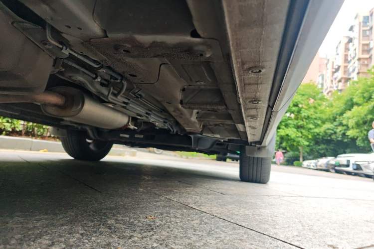 Used Wuling Asta 2021 1.5T CVT Starlight Edition Chassis Rear Right