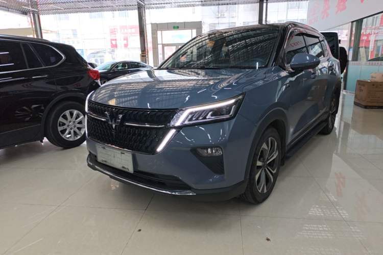 Used Wuling Asta 2021 1.5T CVT Star曜 Edition Guazi used car, China used car export, Used car for sale, Used Wuling cars, Cheapest cars for sale