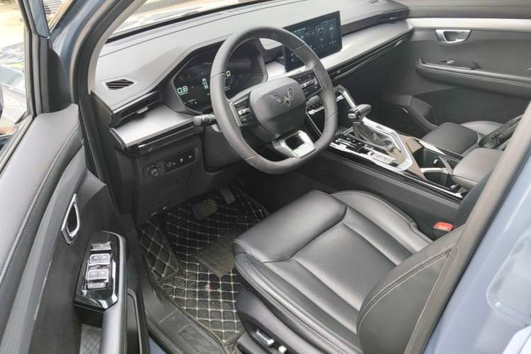 Used Wuling Asta 2021 1.5T CVT Star曜 Edition Driver Seat