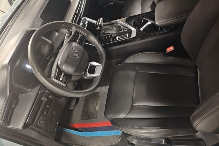 Used Wuling Asta 2021 1.5T CVT Starlight Edition Driver Seat