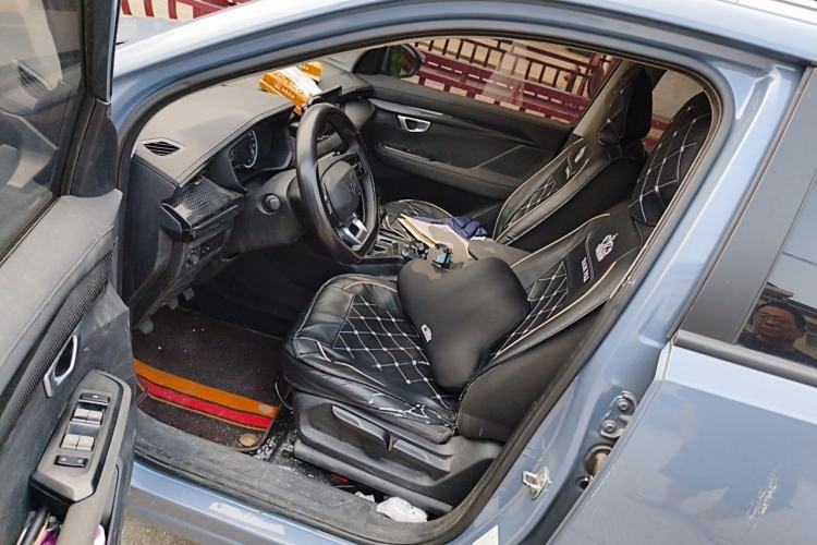 Used Wuling Asta 2021 1.5T Manual Xingyue Edition Driver Seat