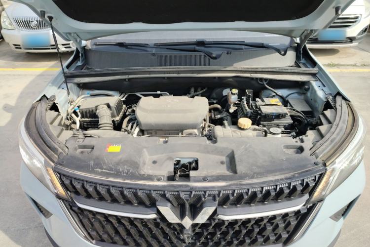 Used Wuling Asta 2021 1.5T CVT Starlight Edition Engine Bay