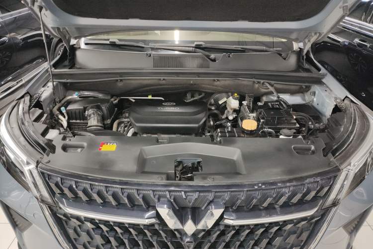 Used Wuling Asta 2021 1.5T CVT Starlight Edition Engine Bay