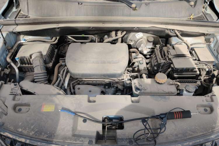 Used Wuling Asta 2021 1.5T CVT Starlight Edition Engine Bay