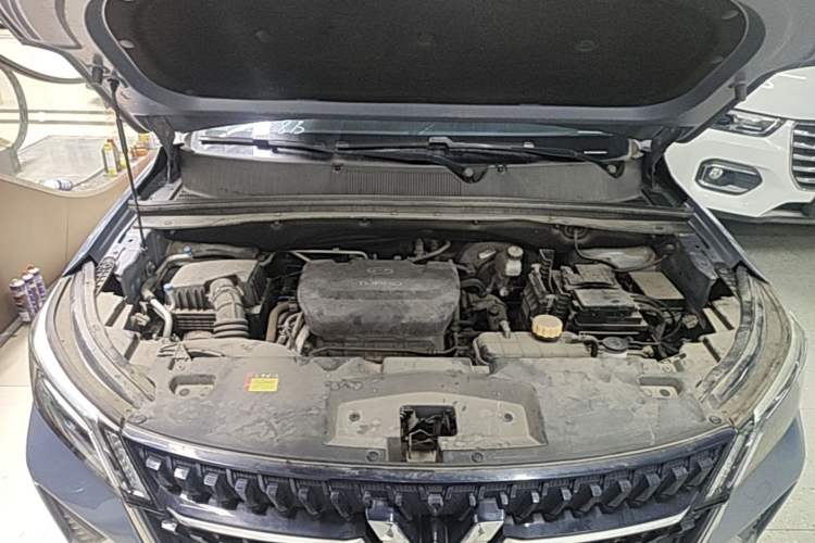 Used Wuling Asta 2021 1.5T CVT Star-Yao Edition Engine Bay