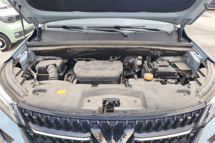 Used Wuling Asta 2021 1.5T CVT Star曜 Edition Engine Bay